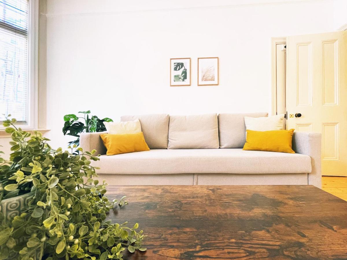 Jeremy'S Place London Luaran gambar